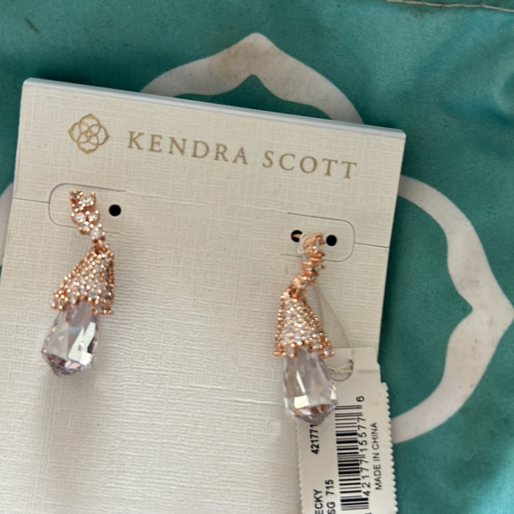 Kendra Scott Earrings - Picture 2 of 5